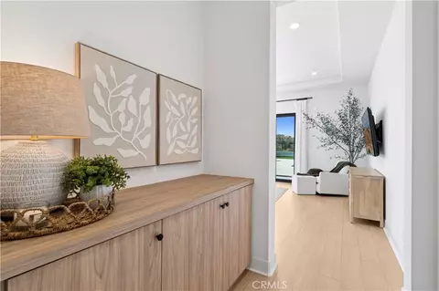 Entry Way - 18411 Boulder Blf, Silverado, CA 92676 photo 1 of 2
