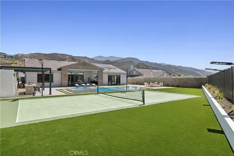 Exterior - 18411 Boulder Blf, Silverado, CA 92676 photo 5 of 8