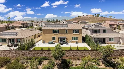 View/Area - 12789 Mendocino Rdg, Riverside, CA 92503 photo 3 of 13