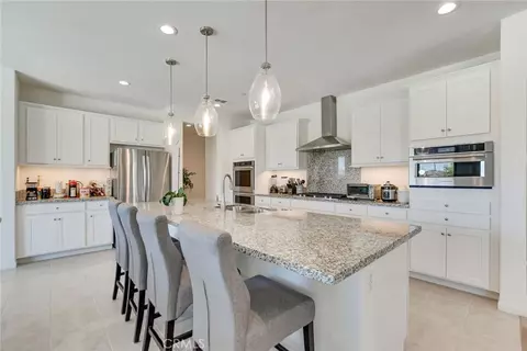 Kitchen - 12789 Mendocino Rdg, Riverside, CA 92503 photo 1 of 3