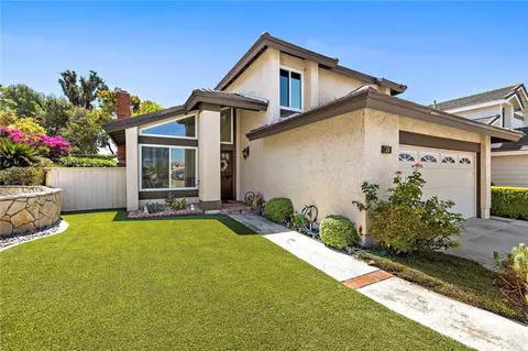 Exterior - 16 Wadsworth, Irvine, CA 92620 photo 2 of 9