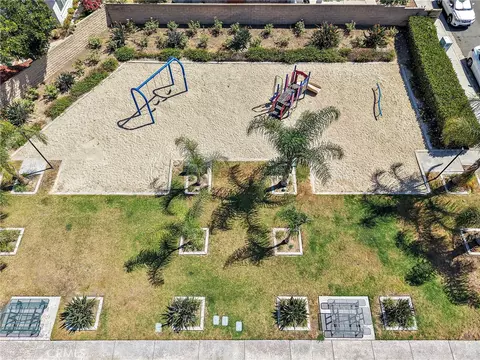 View/Area - 16 Wadsworth, Irvine, CA 92620 photo 7 of 14