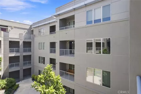 Exterior - 21 Gramercy, Irvine, CA 92612 photo 2 of 10