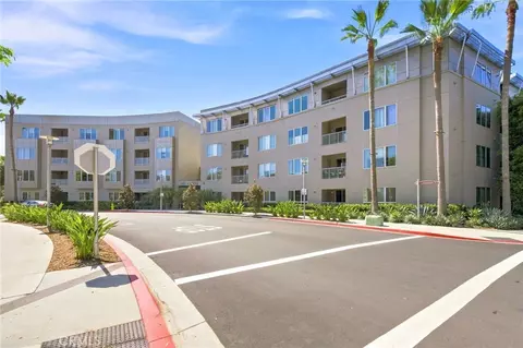 Exterior - 21 Gramercy, Irvine, CA 92612 photo 6 of 10