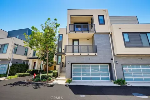 Exterior - 162 Bowery, Irvine, CA 92612 photo 2 of 13