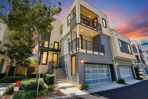 162 Bowery, Irvine, CA 92612