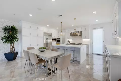 Dining - 162 Bowery, Irvine, CA 92612 photo 1 of 5