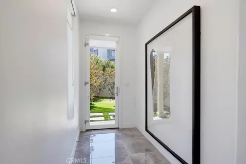 Entry Way - 162 Bowery, Irvine, CA 92612 photo 4 of 7