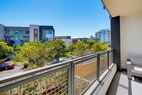 Exterior - 162 Bowery, Irvine, CA 92612 photo 5 of 13