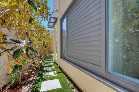 Exterior - 162 Bowery, Irvine, CA 92612 photo 10 of 13