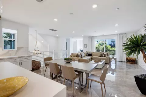Dining - 162 Bowery, Irvine, CA 92612 photo 5 of 5