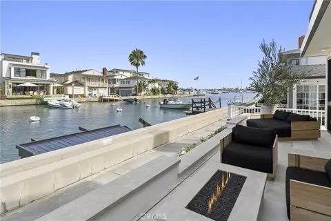 113 Grand Canal, Newport Beach, CA 92662