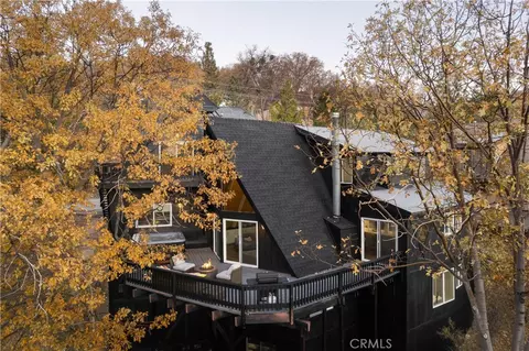 Exterior - 27555 N Bay, Lake Arrowhead, CA 92352 photo 10 of 11
