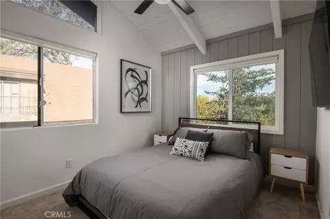 Bedroom - 27555 N Bay, Lake Arrowhead, CA 92352 photo 1 of 6