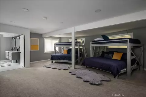 Bedroom - 27555 N Bay, Lake Arrowhead, CA 92352 photo 5 of 6