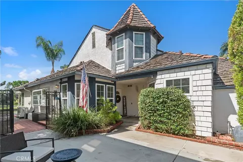 Exterior - 1036 Henrietta Cir, Placentia, CA 92870 photo 2 of 9