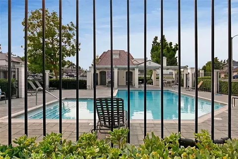 Exterior - 1036 Henrietta Cir, Placentia, CA 92870 photo 8 of 9