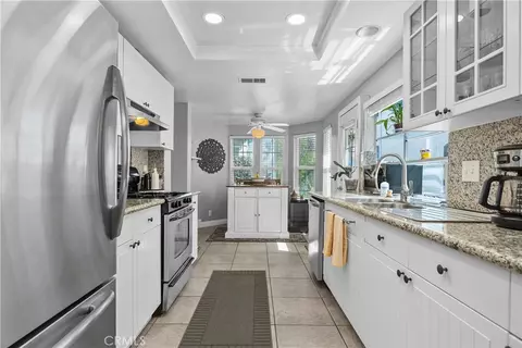 Kitchen - 1036 Henrietta Cir, Placentia, CA 92870 photo 1 of 4