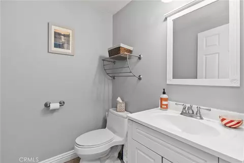 Bath - 1036 Henrietta Cir, Placentia, CA 92870 photo 1 of 4