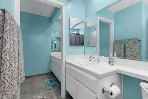 Bath - 1036 Henrietta Cir, Placentia, CA 92870 photo 4 of 4