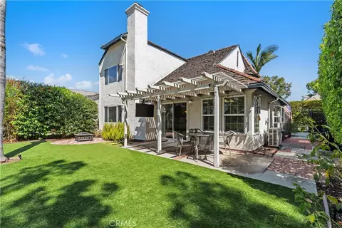 Exterior - 1036 Henrietta Cir, Placentia, CA 92870 photo 6 of 9