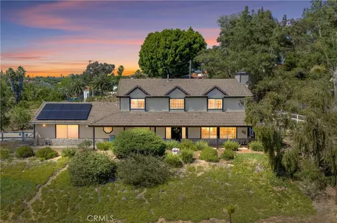 Exterior - 3162 Reche Rd, Fallbrook, CA 92028 photo 1 of 6