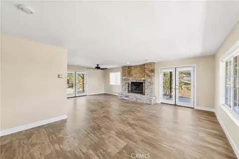 Living - 3162 Reche Rd, Fallbrook, CA 92028 photo 2 of 4