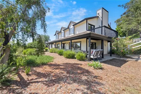 Exterior - 3162 Reche Rd, Fallbrook, CA 92028 photo 3 of 6