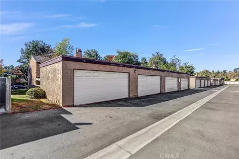 Exterior - 122 Tamarisk, Redlands, CA 92373 photo 7 of 7