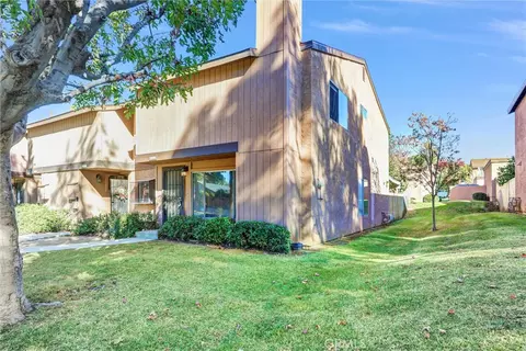 Exterior - 122 Tamarisk, Redlands, CA 92373 photo 4 of 7