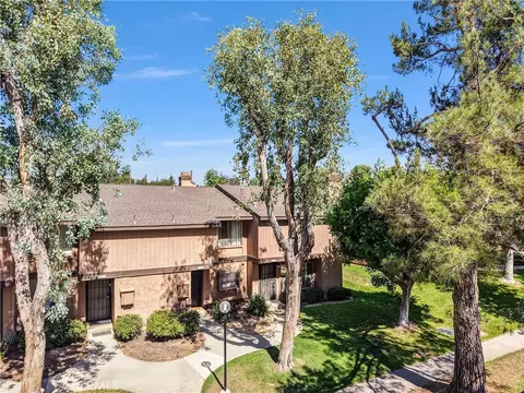 View/Area - 122 Tamarisk, Redlands, CA 92373 photo 3 of 3