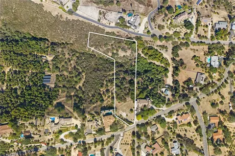 1645 Santa Margarita, Fallbrook, CA 92028 photo 31