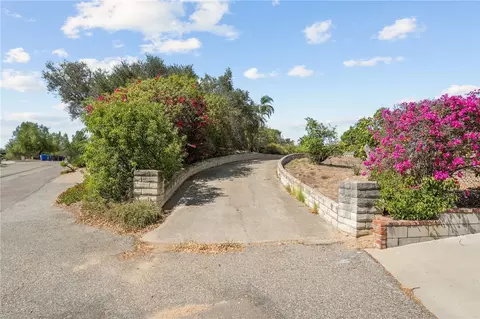 1645 Santa Margarita, Fallbrook, CA 92028 photo 16