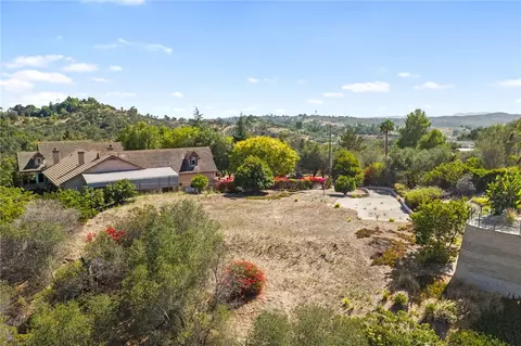 1645 Santa Margarita, Fallbrook, CA 92028 photo 5