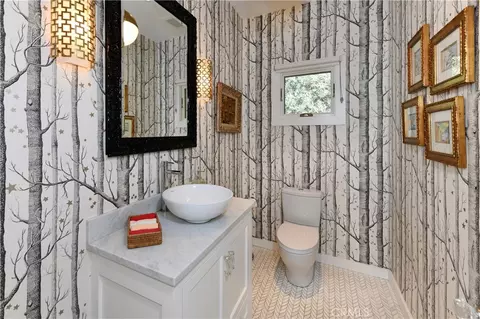 Bath - 1125 Rutherford, Napa, CA 94558 photo 2 of 14