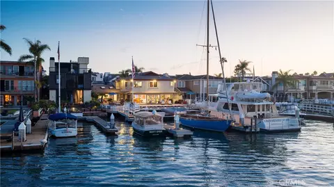 1114 E Balboa Blvd, Newport Beach, CA 92661