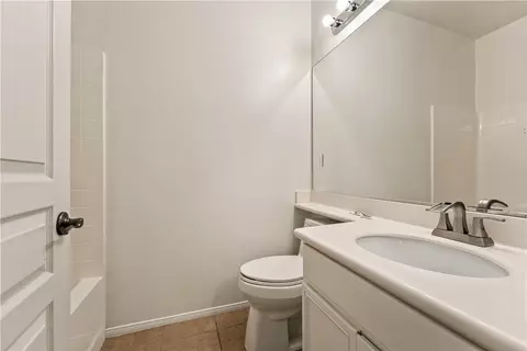 Bath - 30 Marcilla, Ladera Ranch, CA 92694 photo 2 of 2