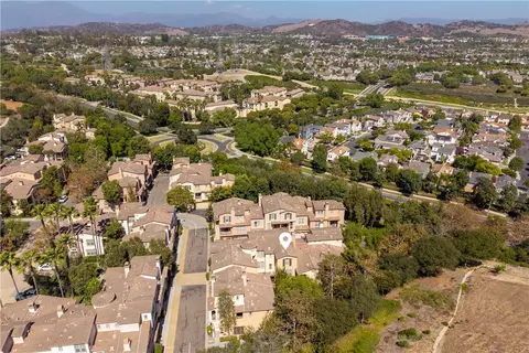 View/Area - 30 Marcilla, Ladera Ranch, CA 92694 photo 2 of 5