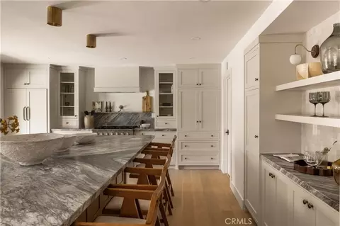 Kitchen - 1818 Samar, Costa Mesa, CA 92626 photo 5 of 10
