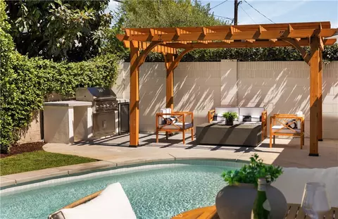 Exterior - 1818 Samar, Costa Mesa, CA 92626 photo 8 of 9