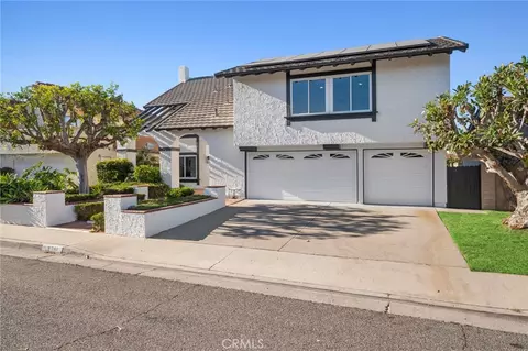 8715 Rogue River Ave, Fountain Valley, CA 92708