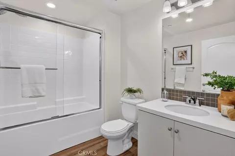 Bath - 404 Maravilla Ln, Brea, CA 92823 photo 2 of 2