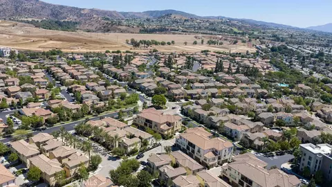 View/Area - 404 Maravilla Ln, Brea, CA 92823 photo 3 of 5