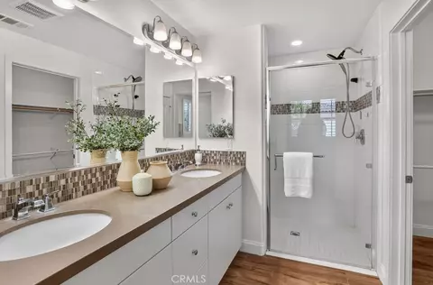 Bath - 404 Maravilla Ln, Brea, CA 92823 photo 1 of 2
