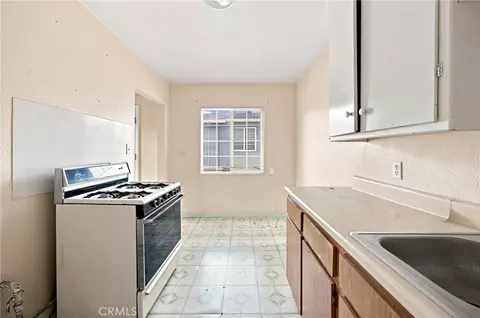 Kitchen - 1284 Fairview Ave, Colton, CA 92324 photo 2 of 3