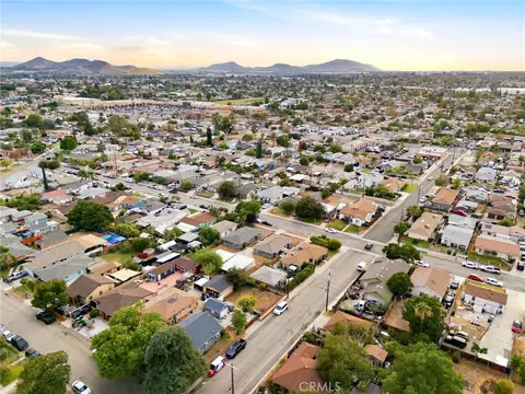 View/Area - 1290 Fairview, Colton, CA 92324 photo 4 of 7