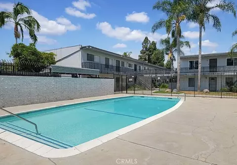 Exterior - 5530 Ackerfield Ave #210, Long Beach, CA 90805 photo 3 of 3
