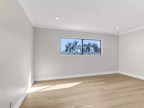 Bedroom - 5530 Ackerfield Ave #210, Long Beach, CA 90805 photo 3 of 6