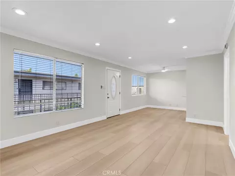 Living - 5530 Ackerfield Ave #210, Long Beach, CA 90805 photo 6 of 8
