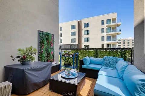Exterior - 108 Tribeca, Irvine, CA 92612 photo 4 of 9